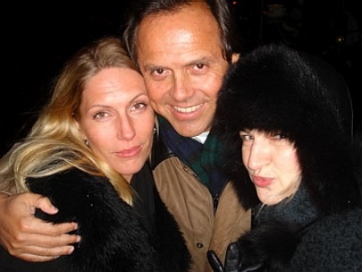 Pre-�re Drinks with Carlos at Riche - What a Small World!