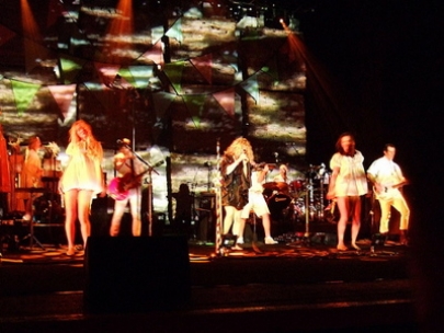 Ooh la la... ooh la la la la