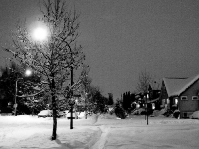silent snow (main st, vancouver)