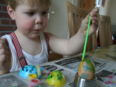 Painting easter eggs is so much fun !