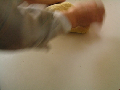 con las manos en la masa