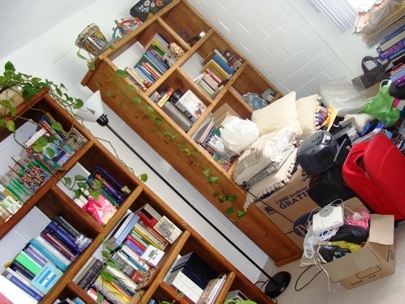 Before the removal of the last packing box