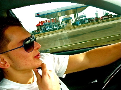 Brother-Sister Road Trip, We Love Speed!