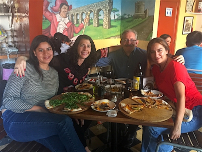 Friendship at Pizza, Sole e Amore