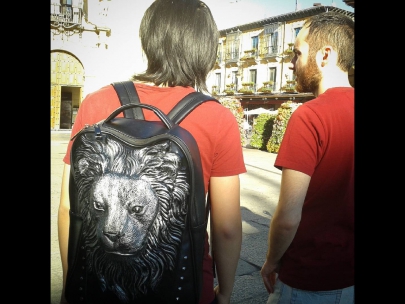 well integrated in le�n city :)